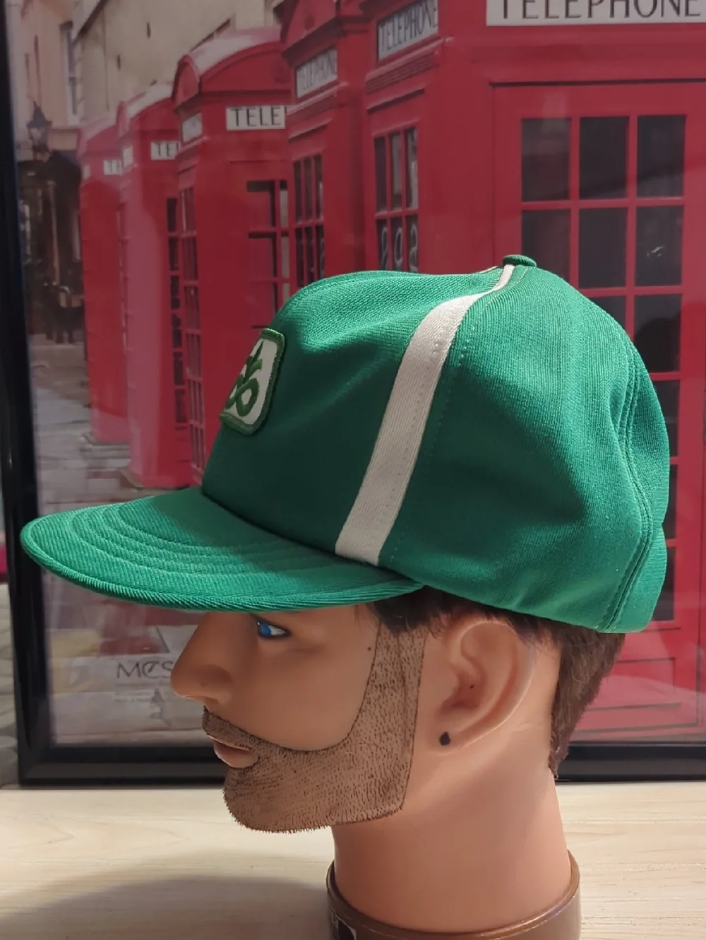 Vintage USA MADE Pioneer Farm Seed AG Trucker Hat Snapback Cap‎ NOS NWOT